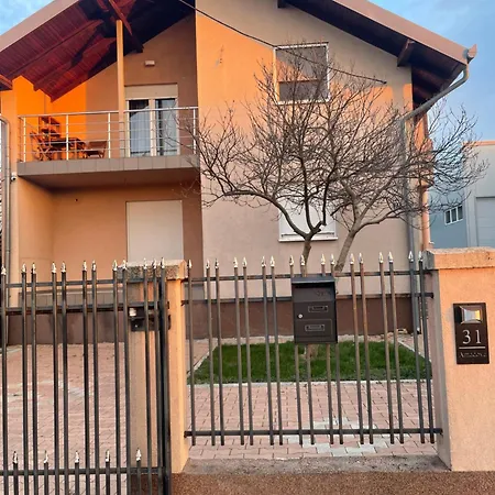 Apartment Magnolia Zemun